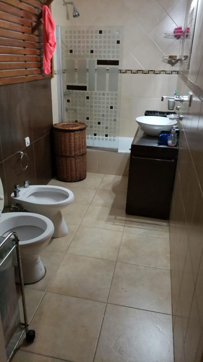 LEANDRO N ALEM 331 · Almirante Brown — foto 17