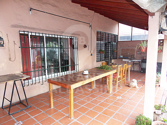 Ituzaingo al 1000 · Almirante Brown — foto 15