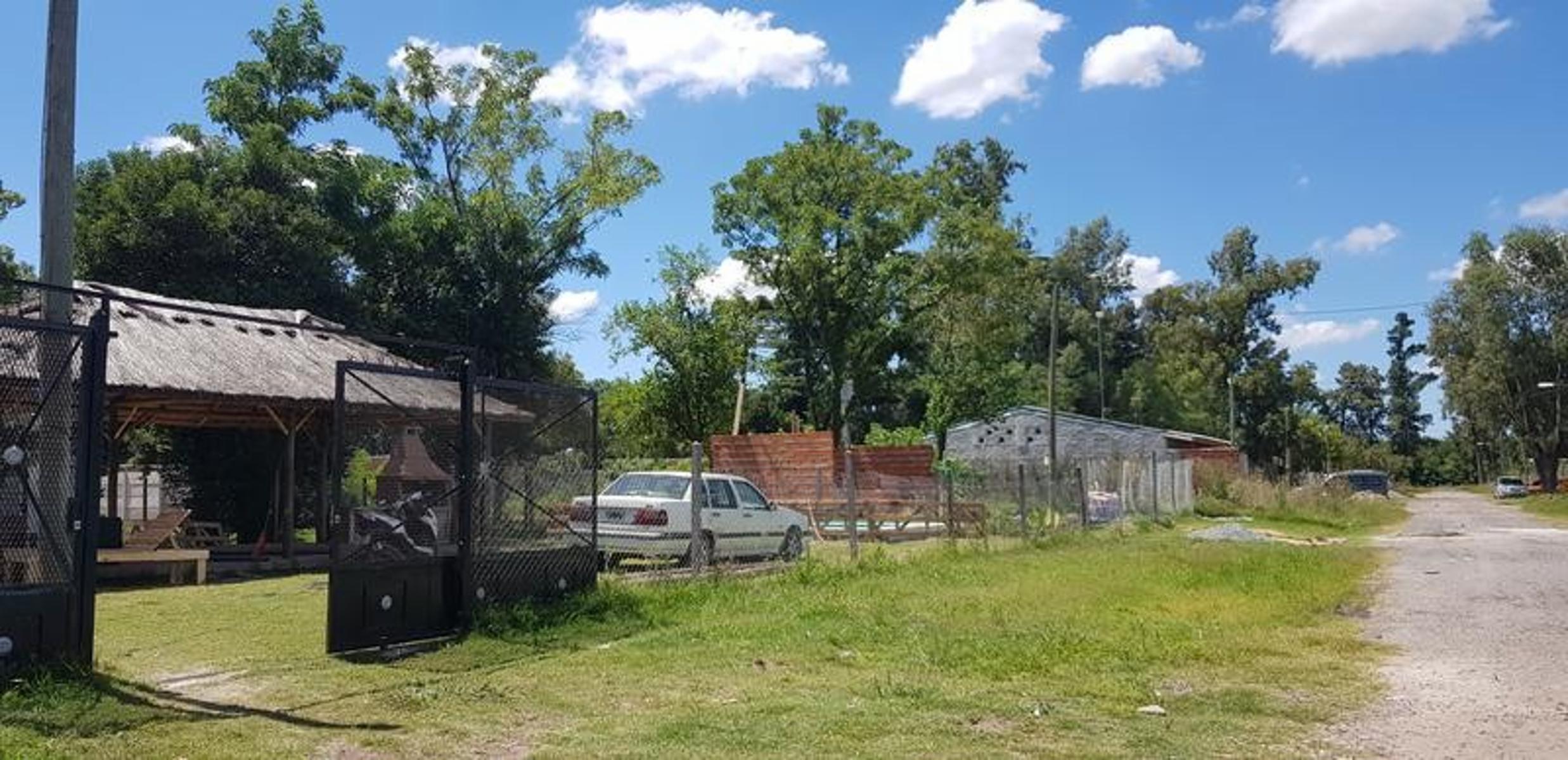 Carola Lorenzini 3013 · Almirante Brown — foto 4