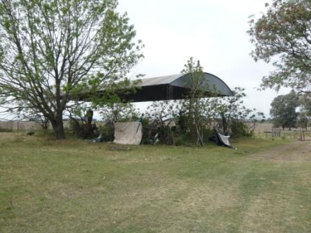 Campo en Victoria, 2 hectareas. Con 2 casas a refaccionar y galpon