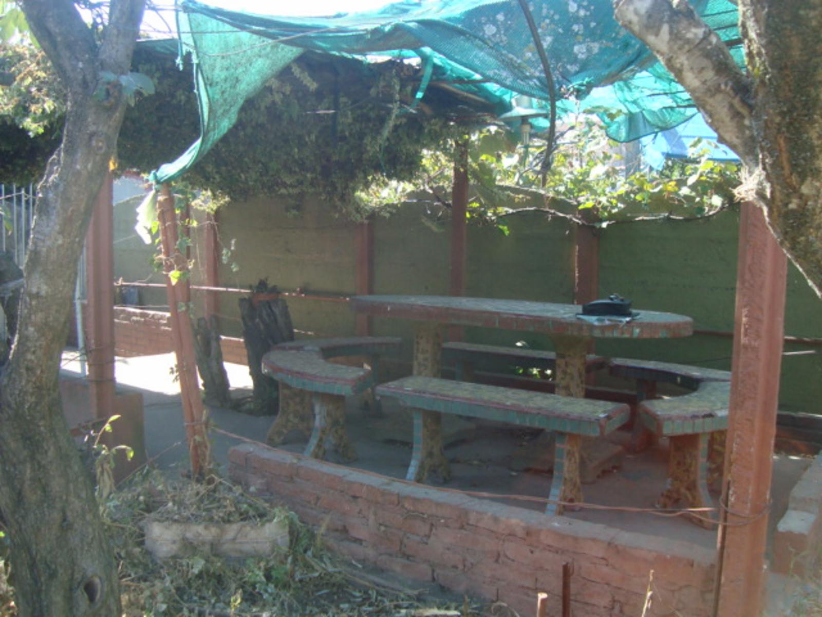 SAAVEDRA AL 300 · Almirante Brown — foto 3
