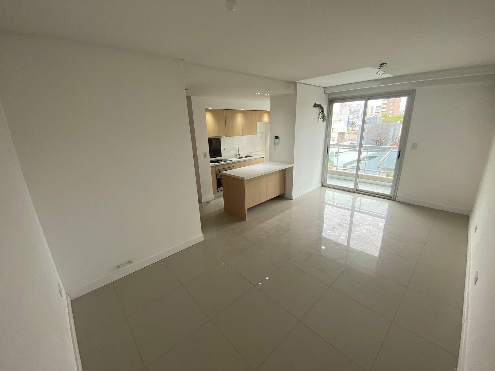 CAVOUR 3279 · Lanús — foto 3