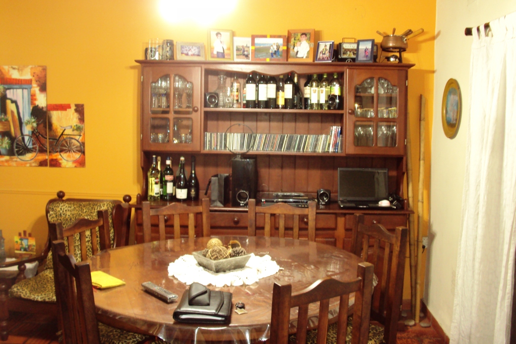 HERMOSA CASA EN BARRIO BELGRANO