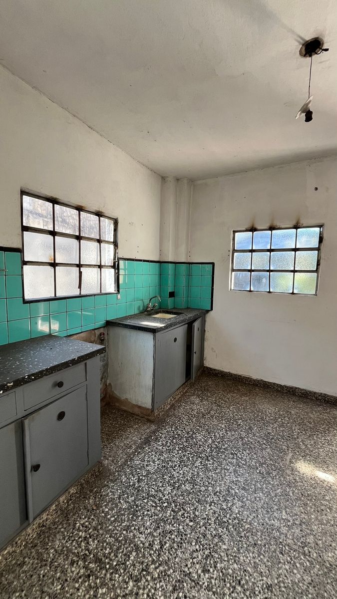 JOSE MARIA MORENO 1294 · Morón — foto 20