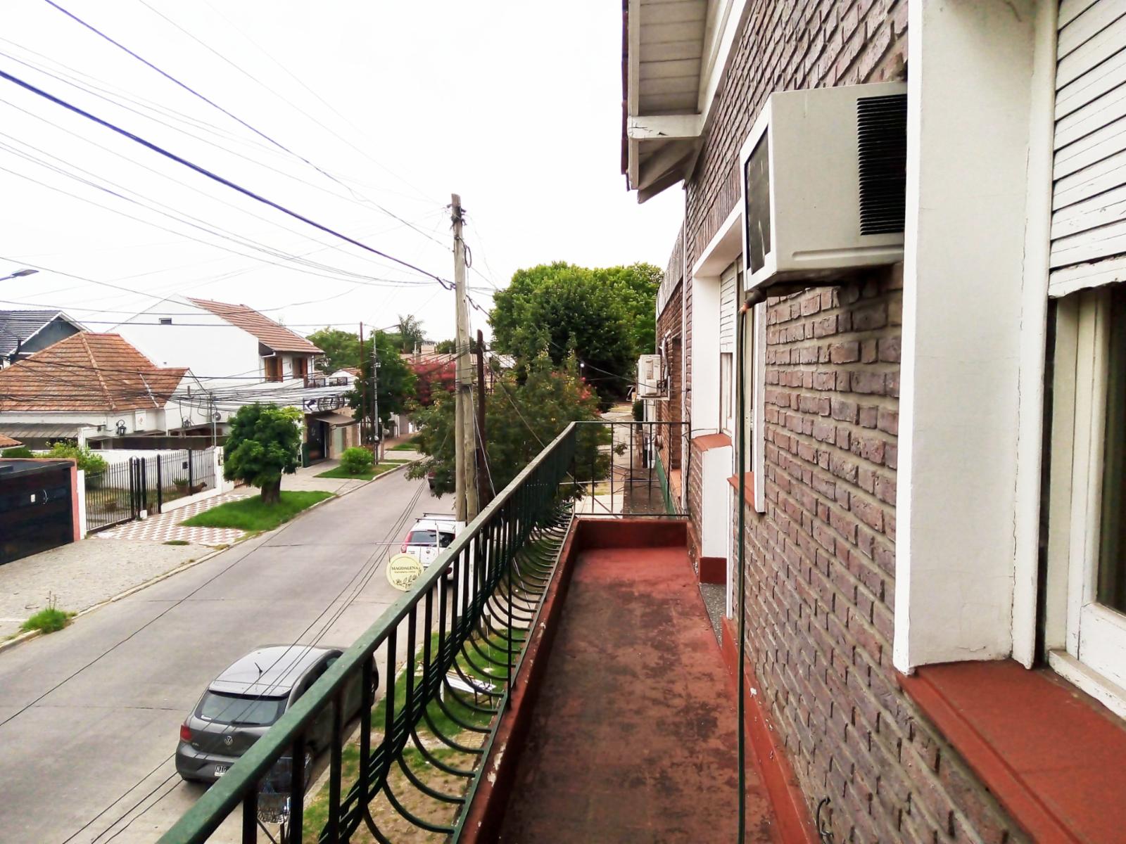 JORGE BYNNON 2500 · Almirante Brown — foto 14
