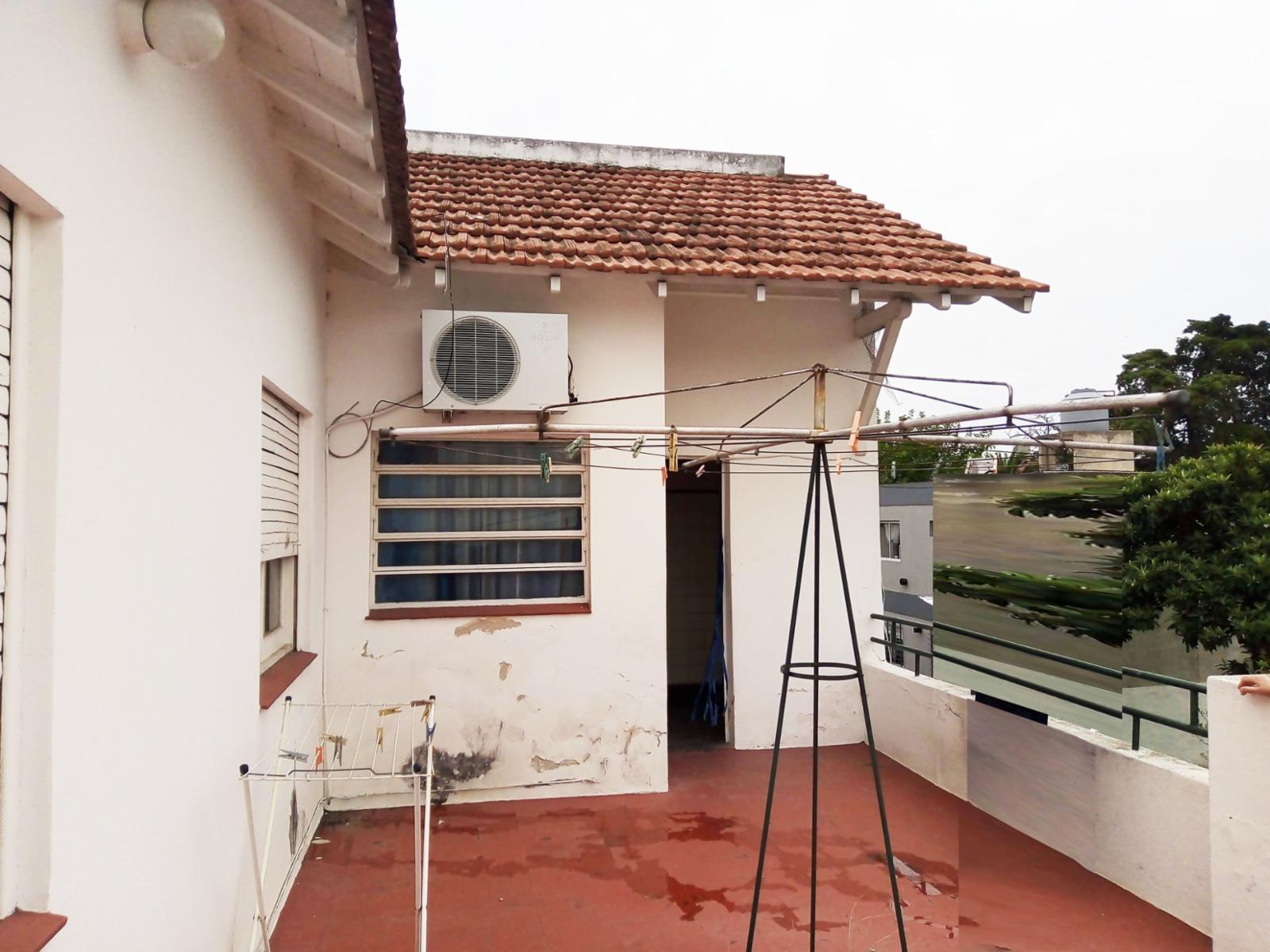 JORGE BYNNON 2500 · Almirante Brown — foto 21