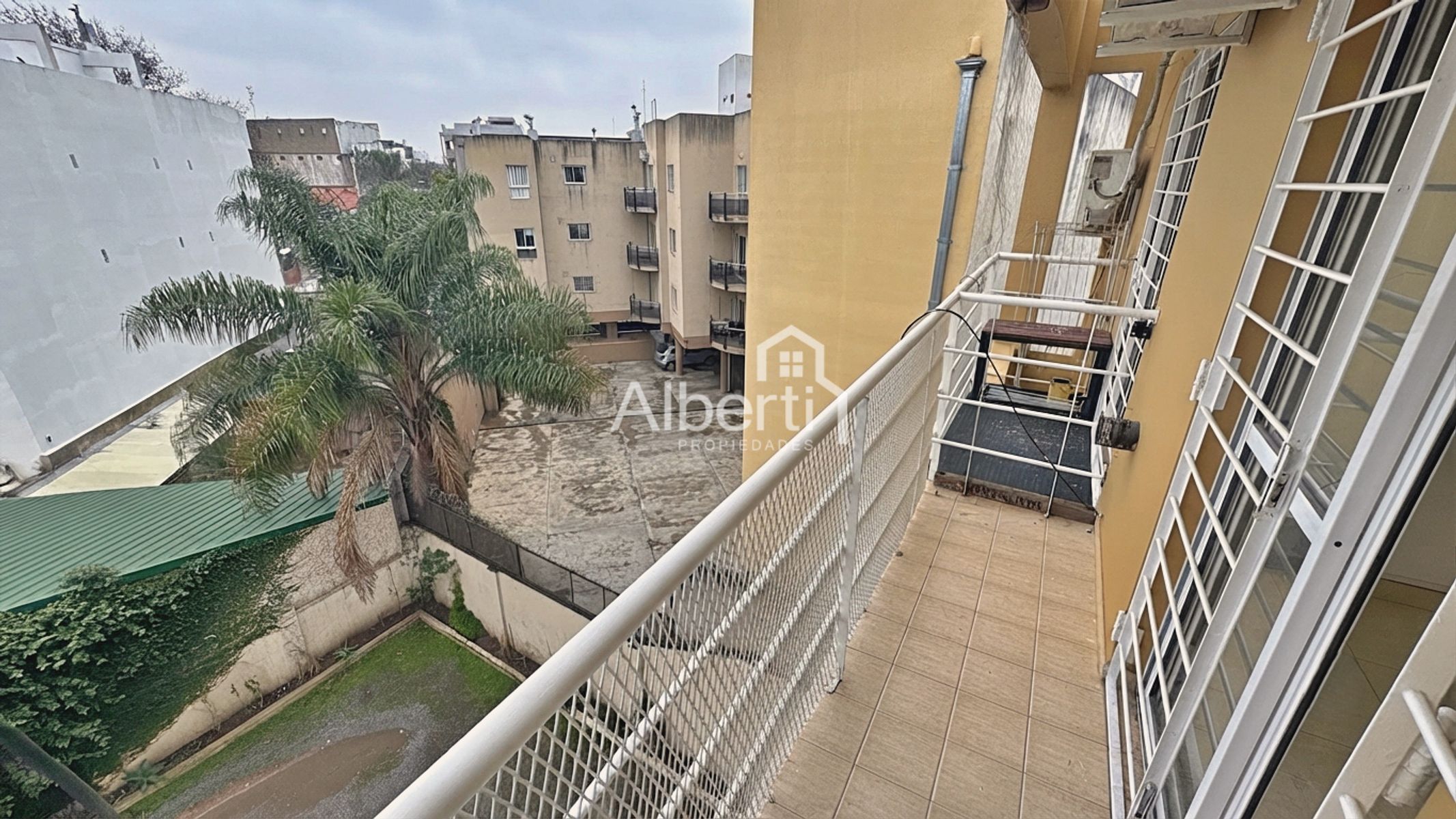 Almte. Guillermo Brown 259 · Morón — foto 12