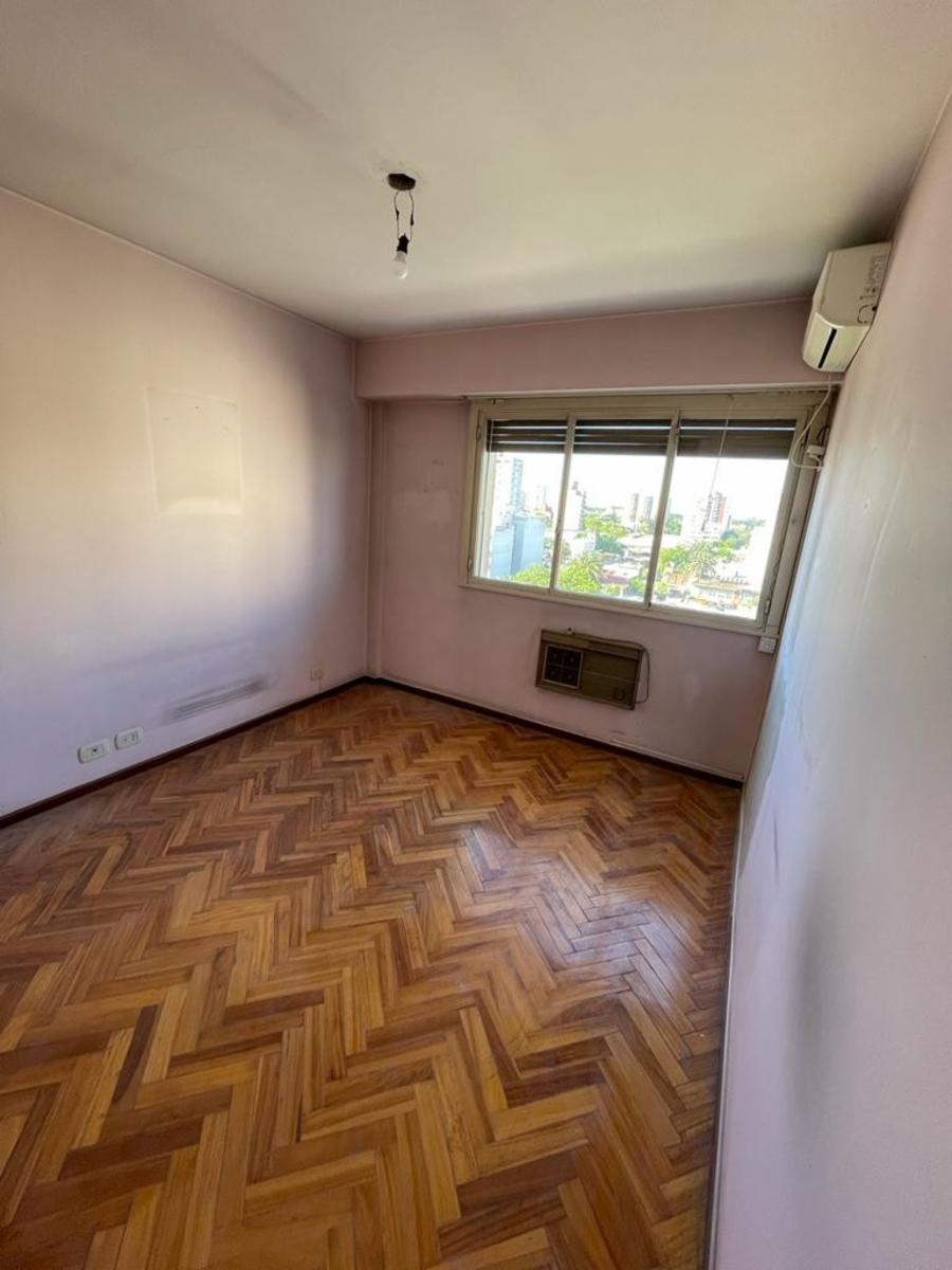 Italia 1210 · San Miguel — foto 8