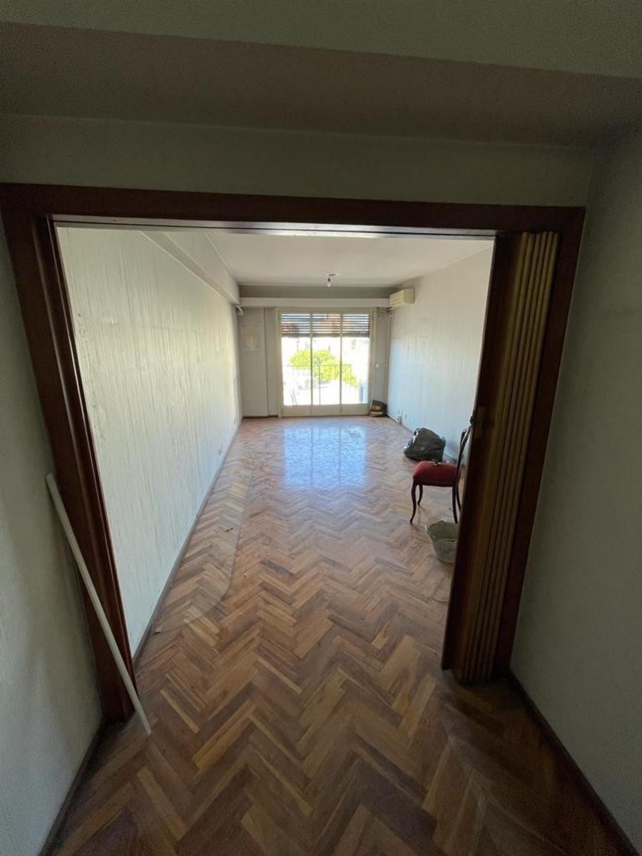 Italia 1210 · San Miguel — foto 9