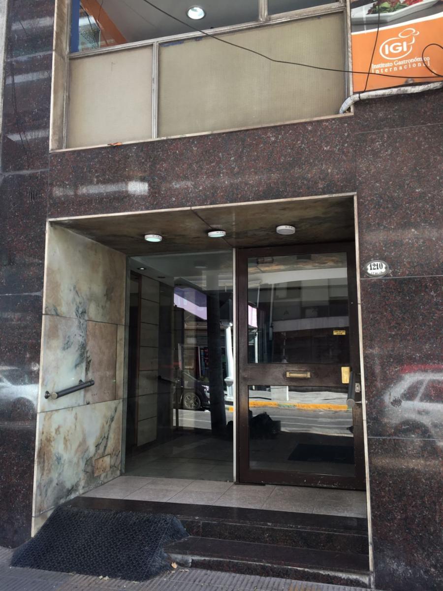Italia 1210 · San Miguel — foto 10