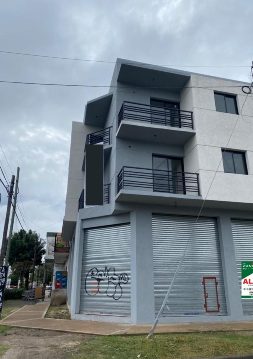 Venta de 2 locales a estrenar