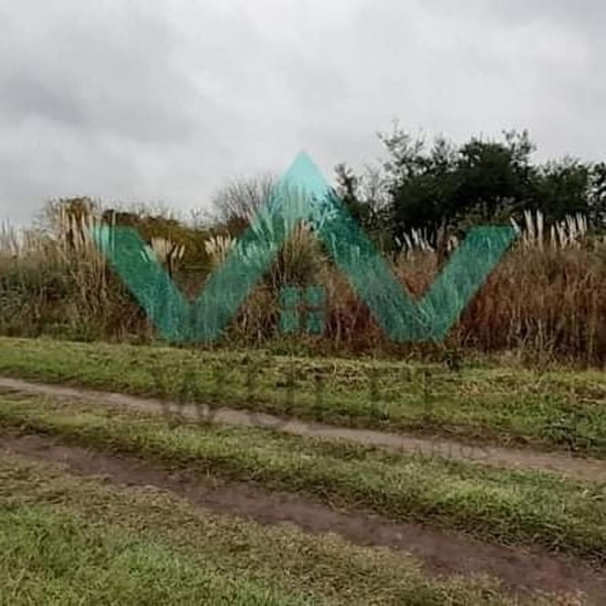 LOTE EN LA RUTA N° 5