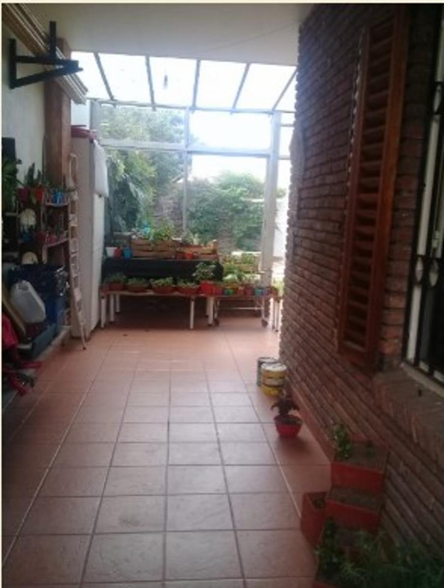 RIO NEGRO 936 · Morón — foto 13