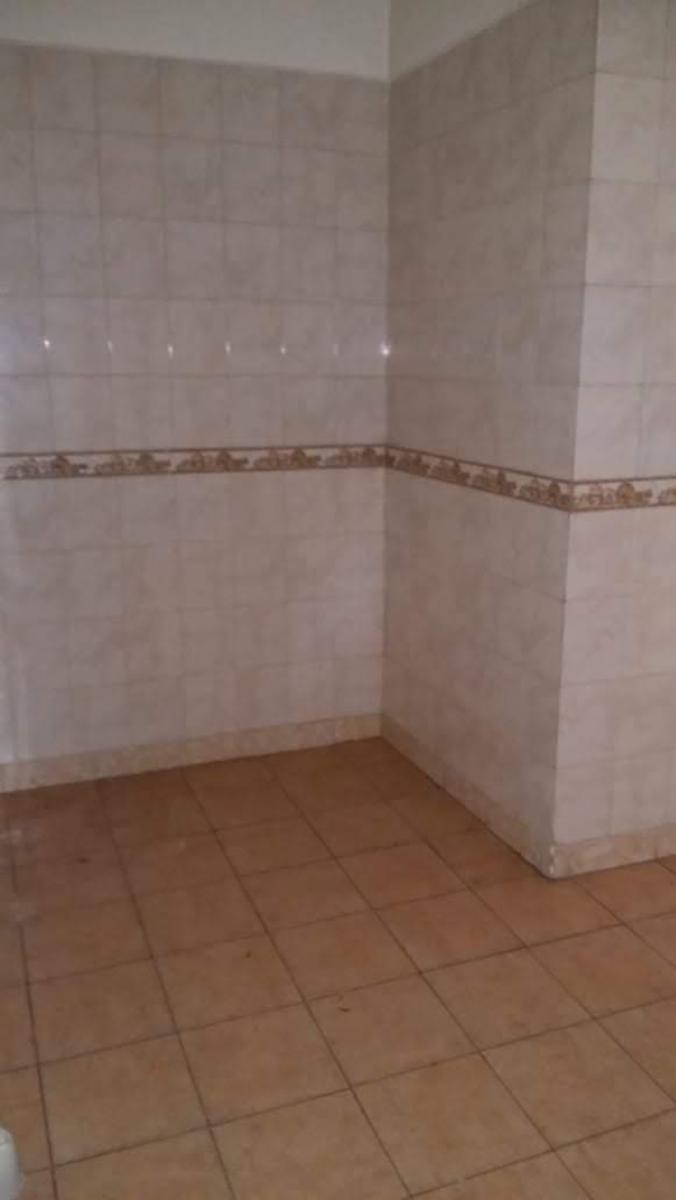 Boulevard Santa Marina 937 · Esteban Echeverría — foto 13