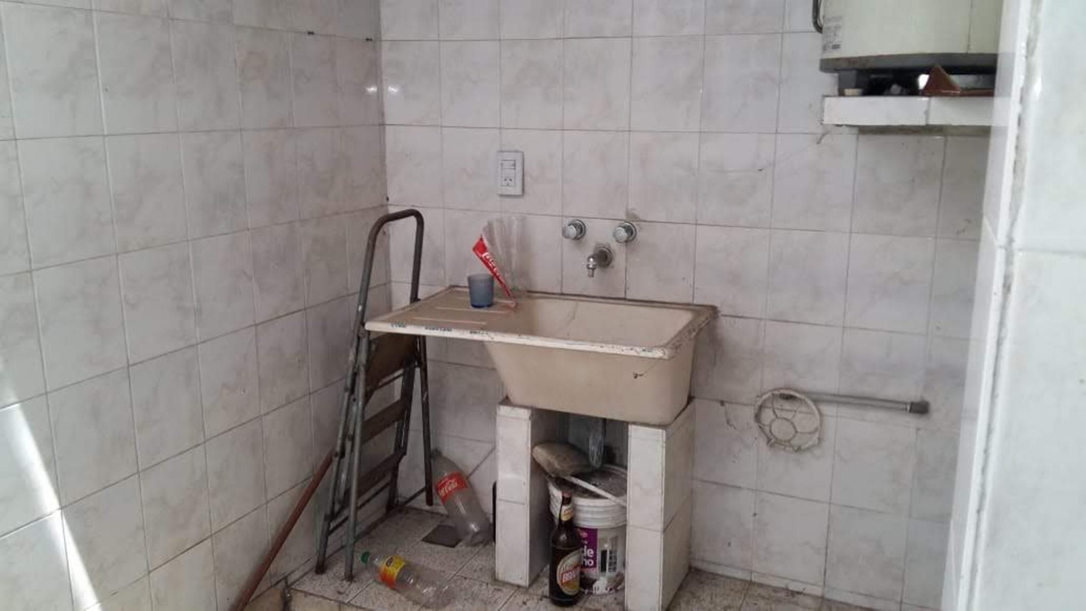 Boulevard Santa Marina 937 · Esteban Echeverría — foto 17
