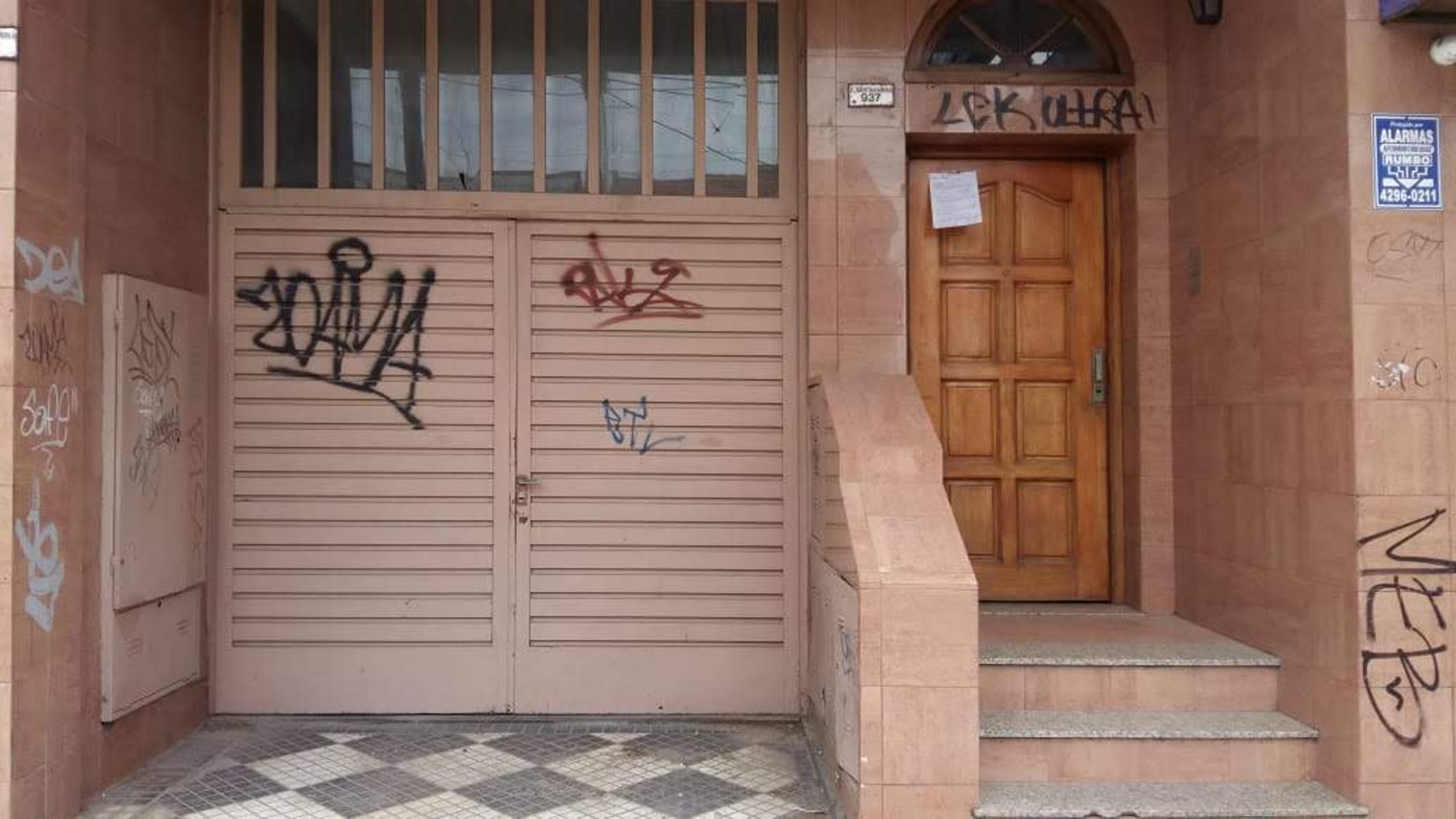 Boulevard Santa Marina 937 · Esteban Echeverría — foto 25