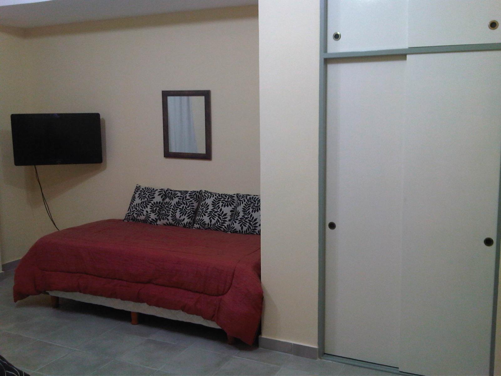 Peron 4200 · Almagro — foto 3