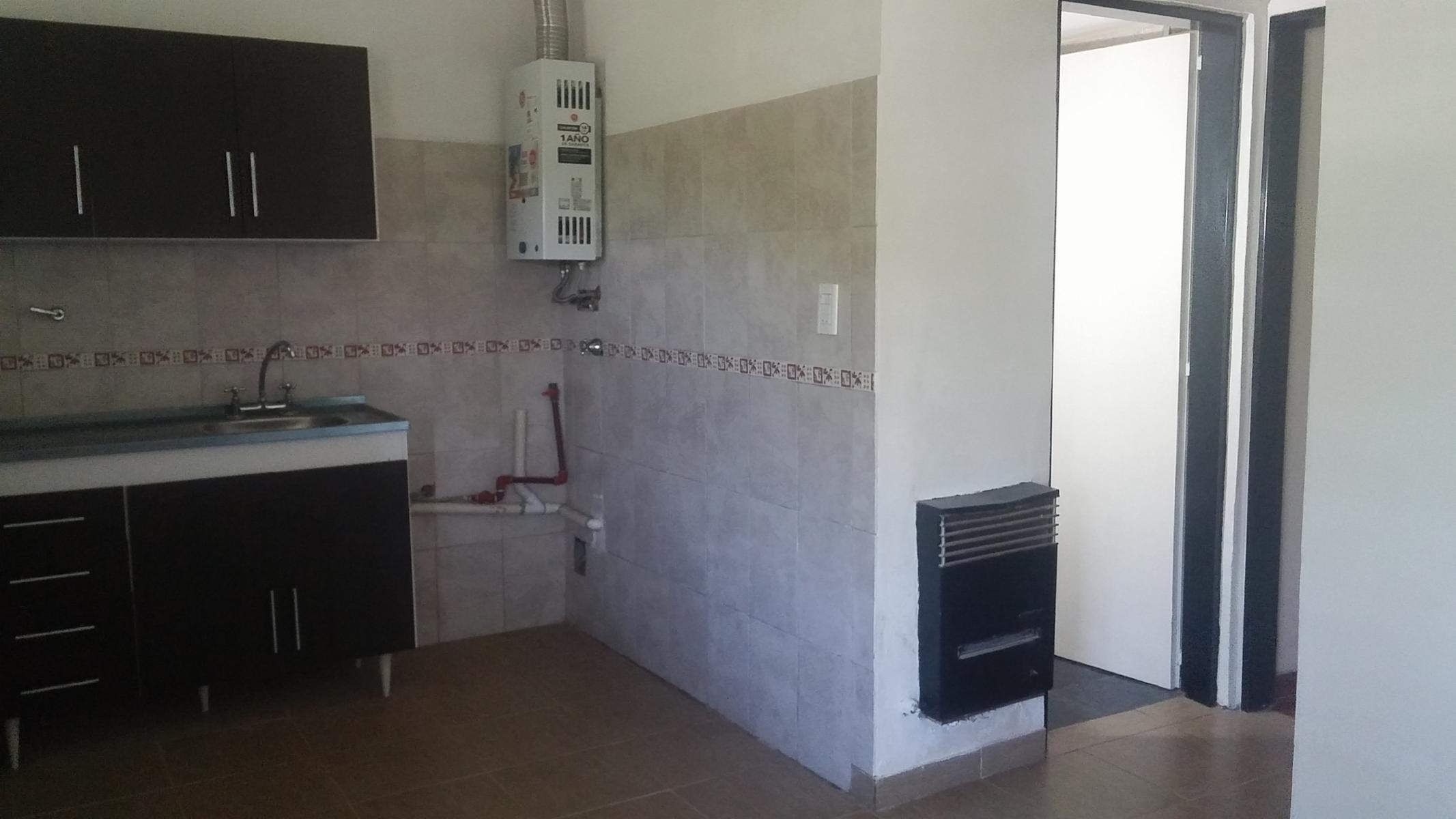 VILLA EDUARDO MADERO - CHILAVERT · La Matanza — foto 5
