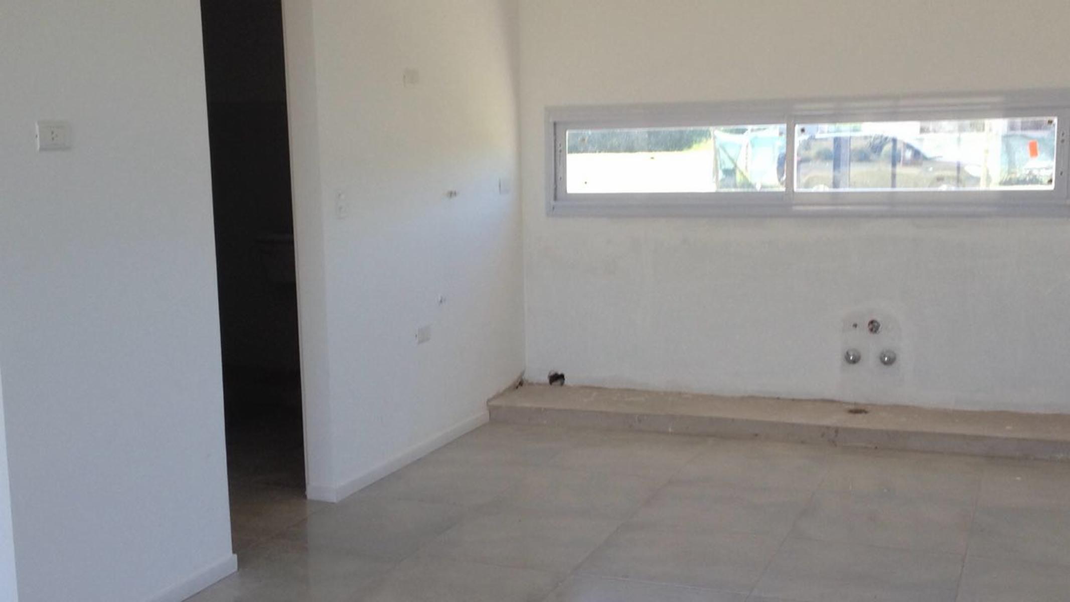 Casa en venta - El Cantón - Barrio Puerto - Countries y Barrios Cerrados Escobar - A ESTRENAR  - LOTE CENTRAL - 2 PLANTAS · Escobar — foto 5