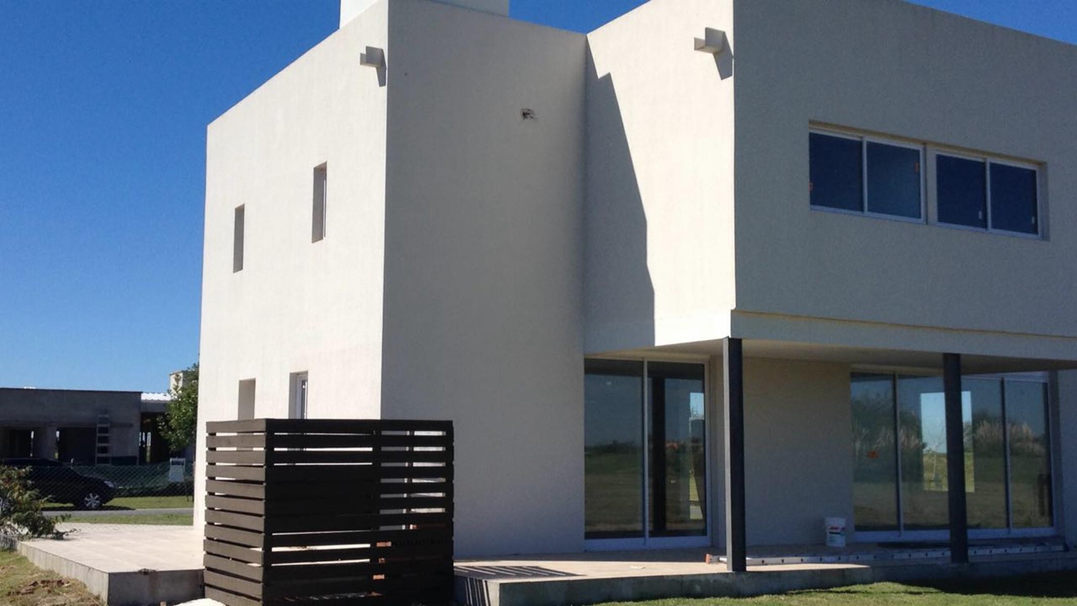 Casa en venta - El Cantón - Barrio Puerto - Countries y Barrios Cerrados Escobar - A ESTRENAR  - LOTE CENTRAL - 2 PLANTAS · Escobar — foto 9