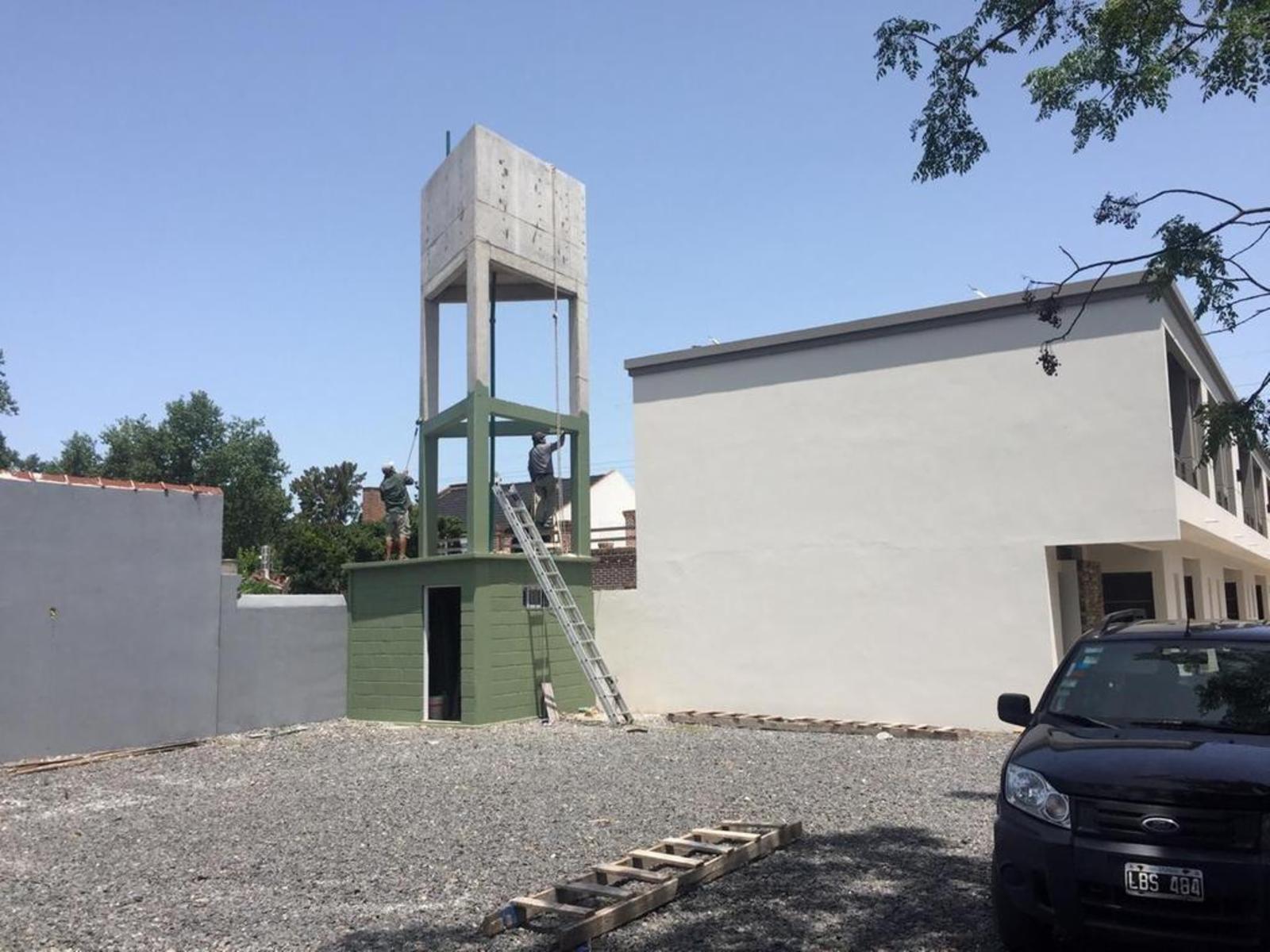 Claudio María Yoly 2000 · Moreno — foto 15