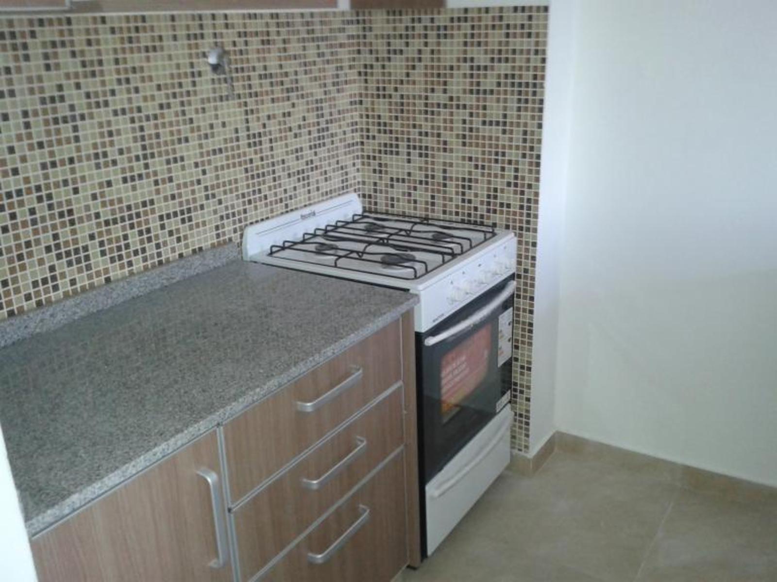 TRIUNVIRATO 4800 · Tres De Febrero — foto 10