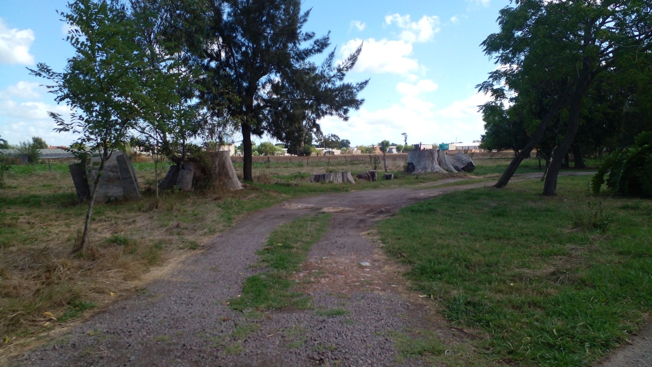 calle 220 · La Plata — foto 3