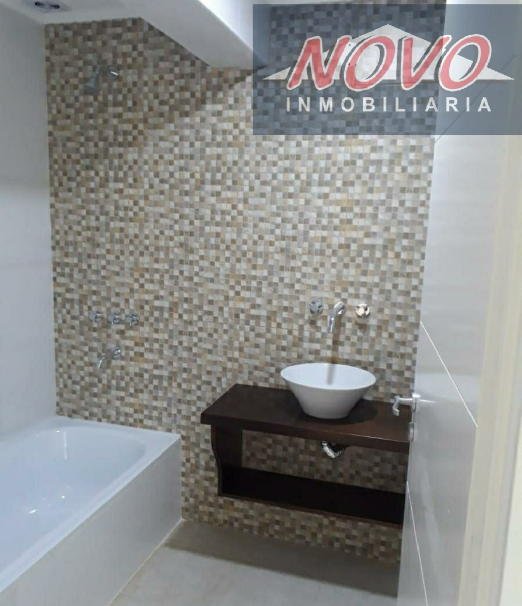 Ministro brin 3688 · Lanús — foto 10