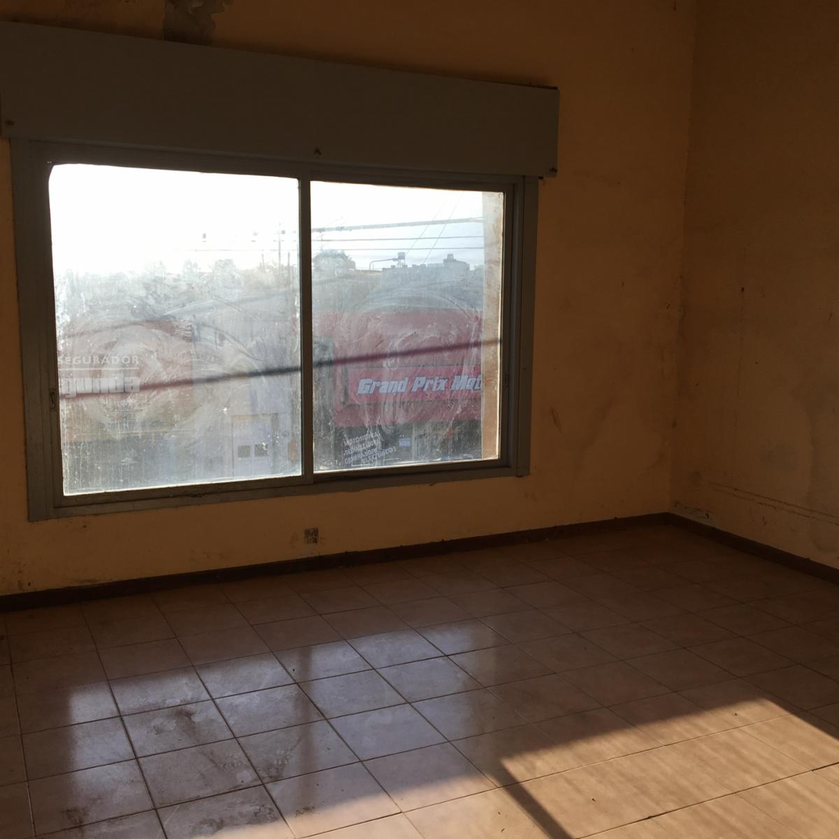 SAN MARTIN Y GAZCON - BARADERO · Baradero — foto 13