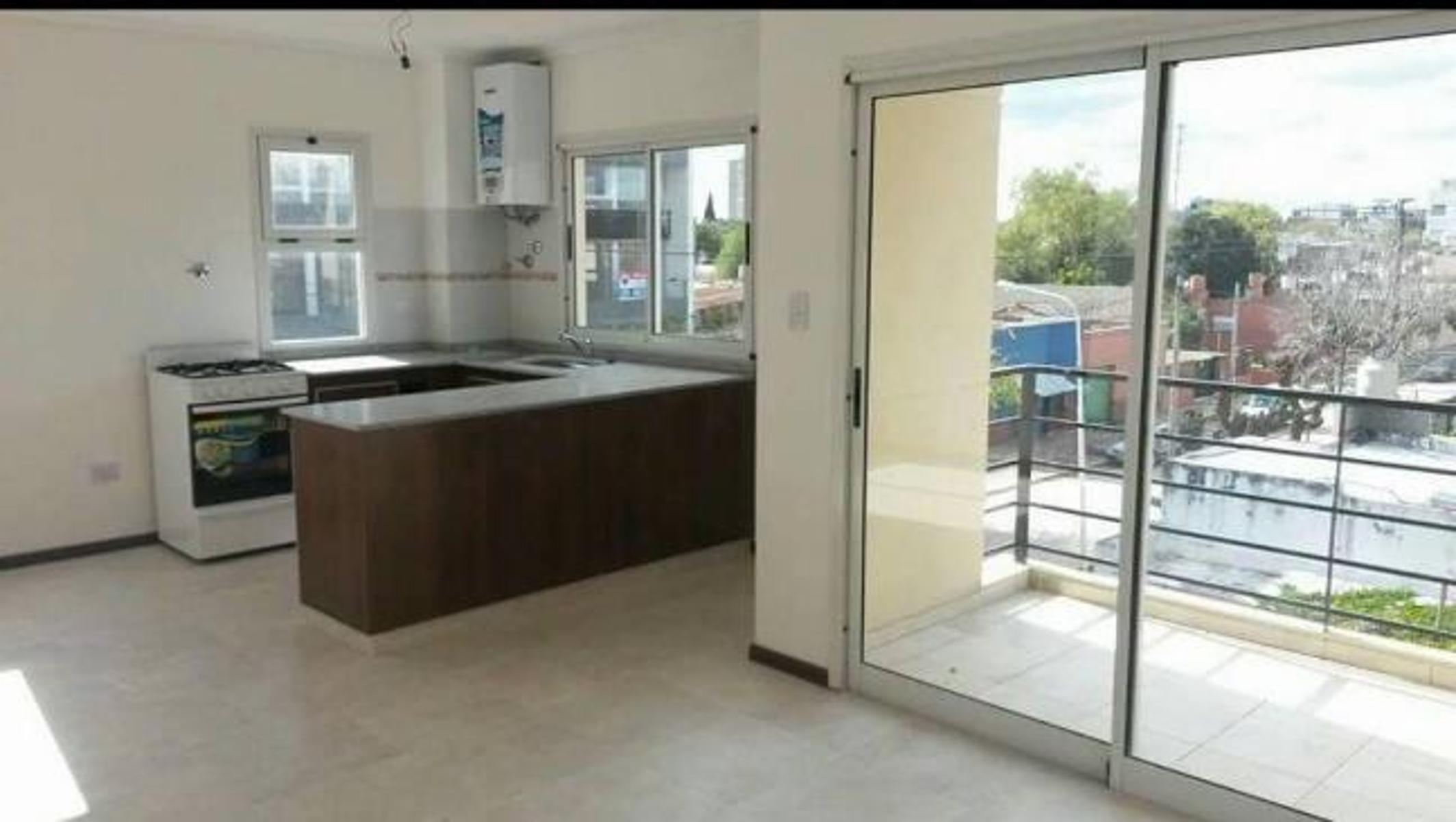 Departamento 2 Amb. en Venta - Pilar