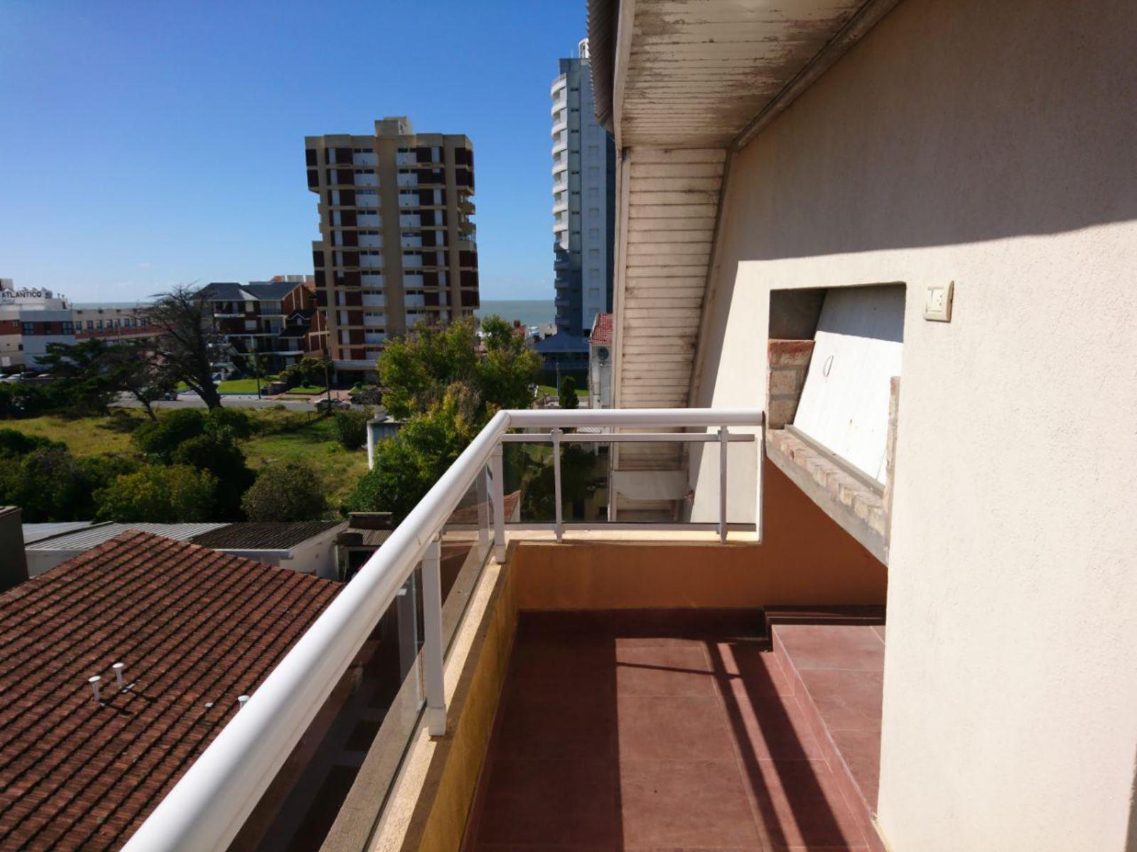 Avenida 2 · Villa Gesell — foto 11