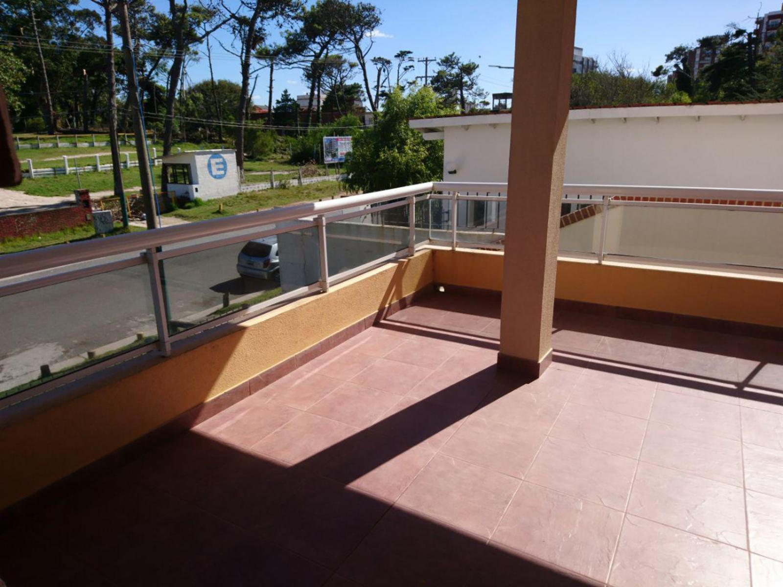 Avenida 2 · Villa Gesell — foto 30