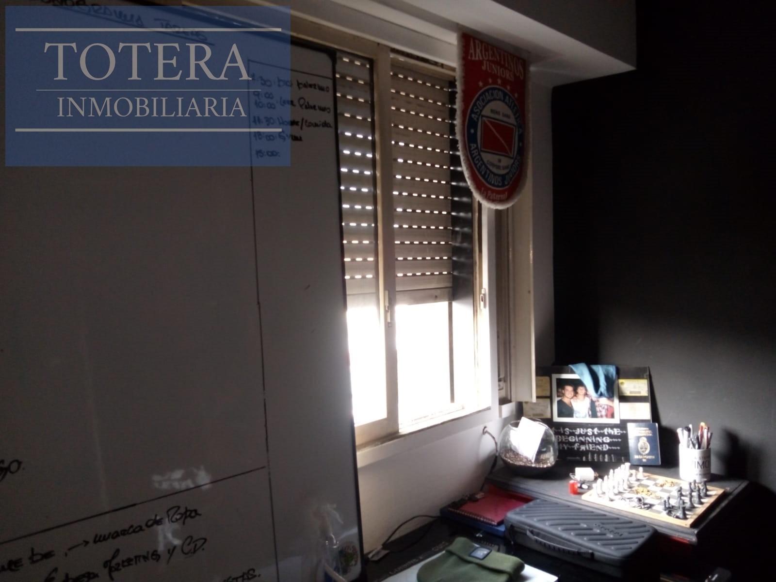 Ingeniero Pereyra 3400 · Tres De Febrero — foto 8