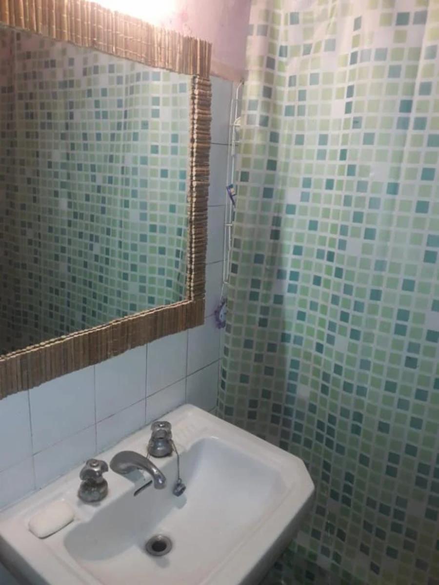 excelente propiedad con 2 casas cada una con la misma distribución