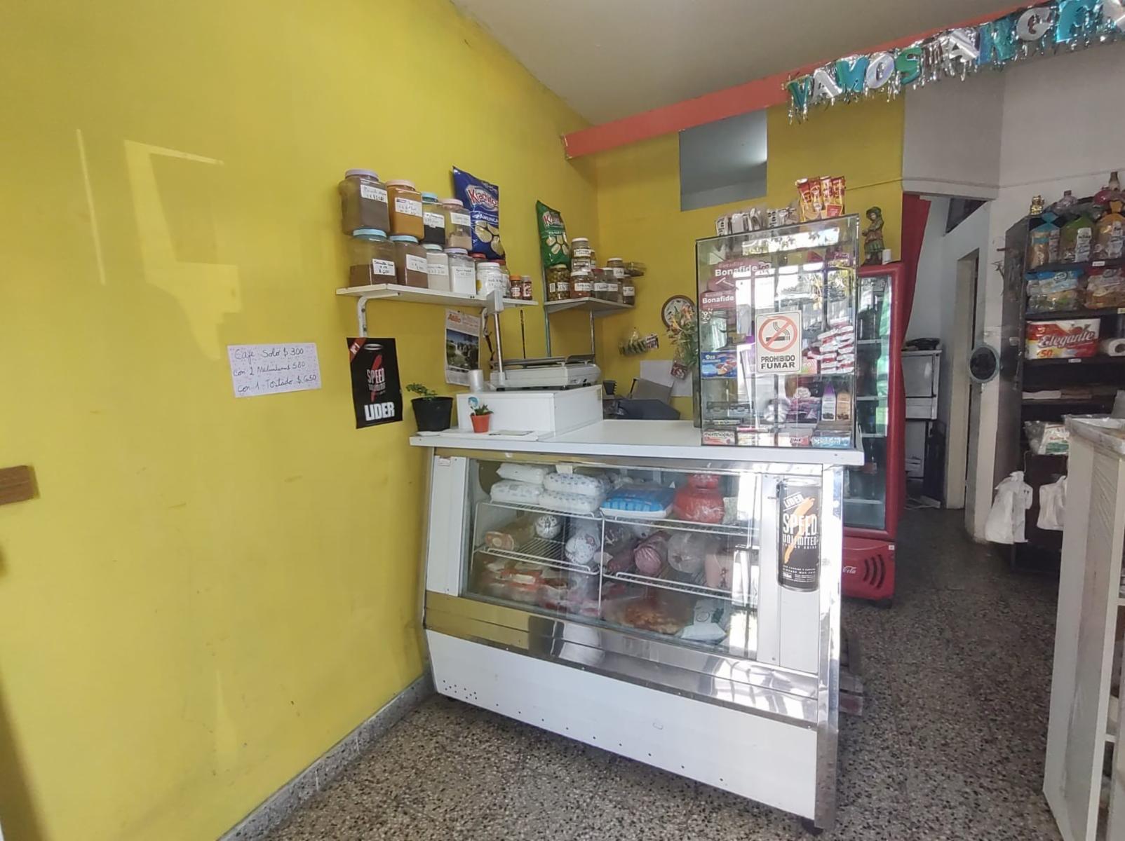 Blas Parera al 1000 · Tres De Febrero — foto 17