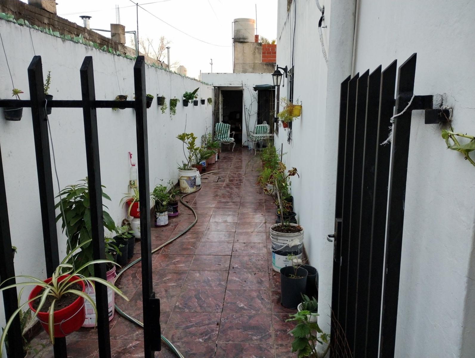 Los Olivos 1300 · Morón — foto 11