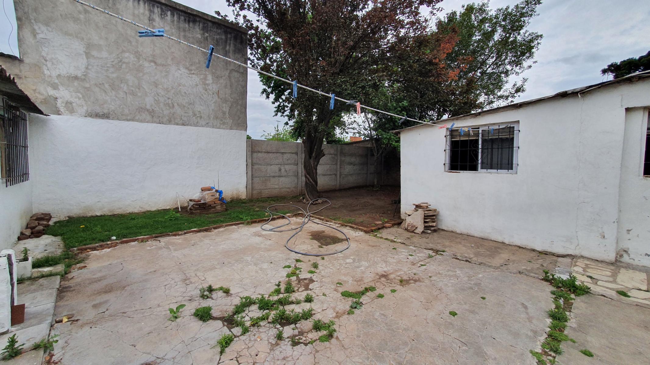Periodista Alvarez Pendas 7170 · Moreno — foto 5