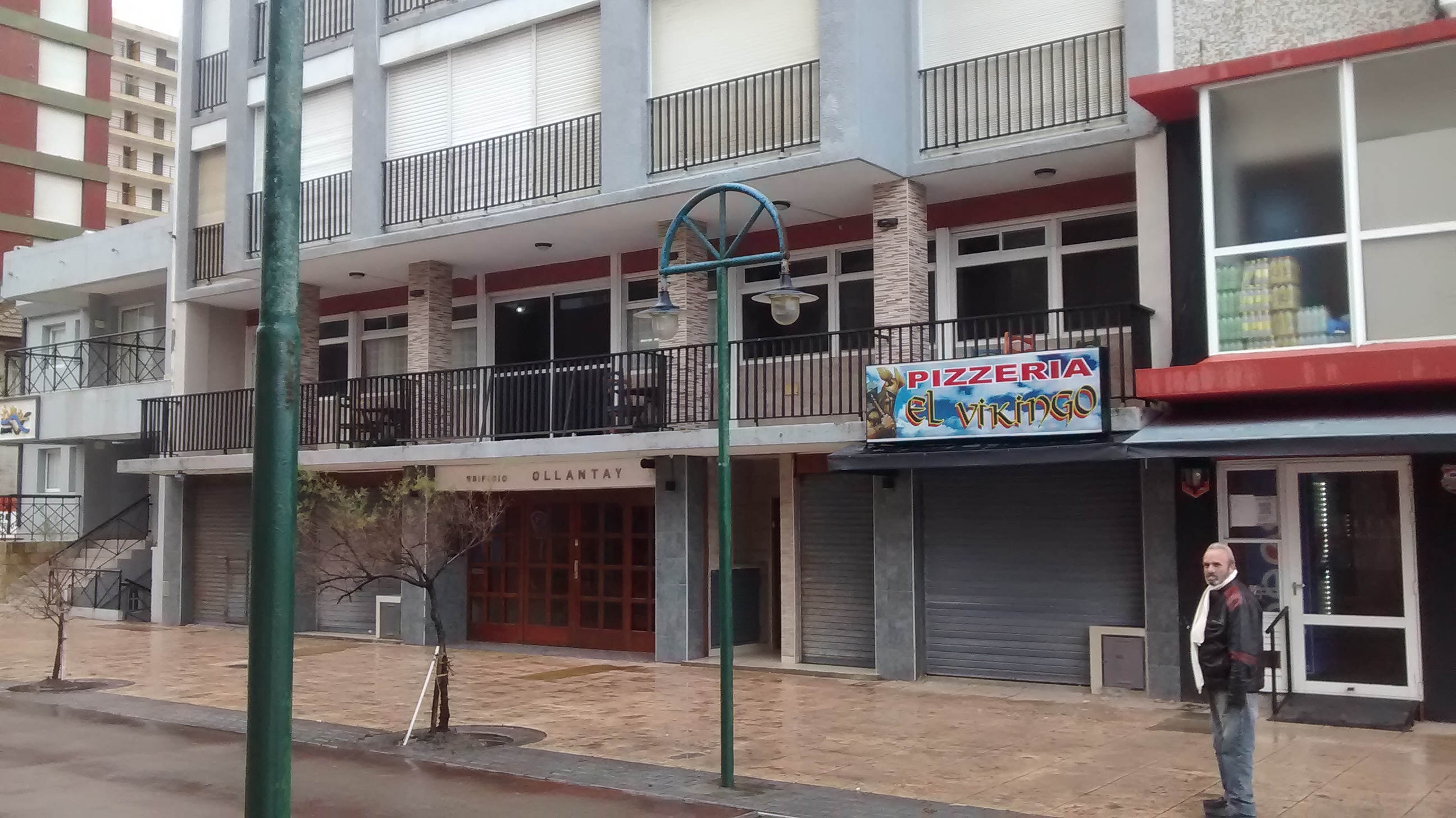 Se vende fondo de comercio en excelente ubicación.