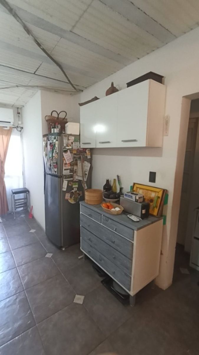 Tres Arroyos 968 · Morón — foto 42
