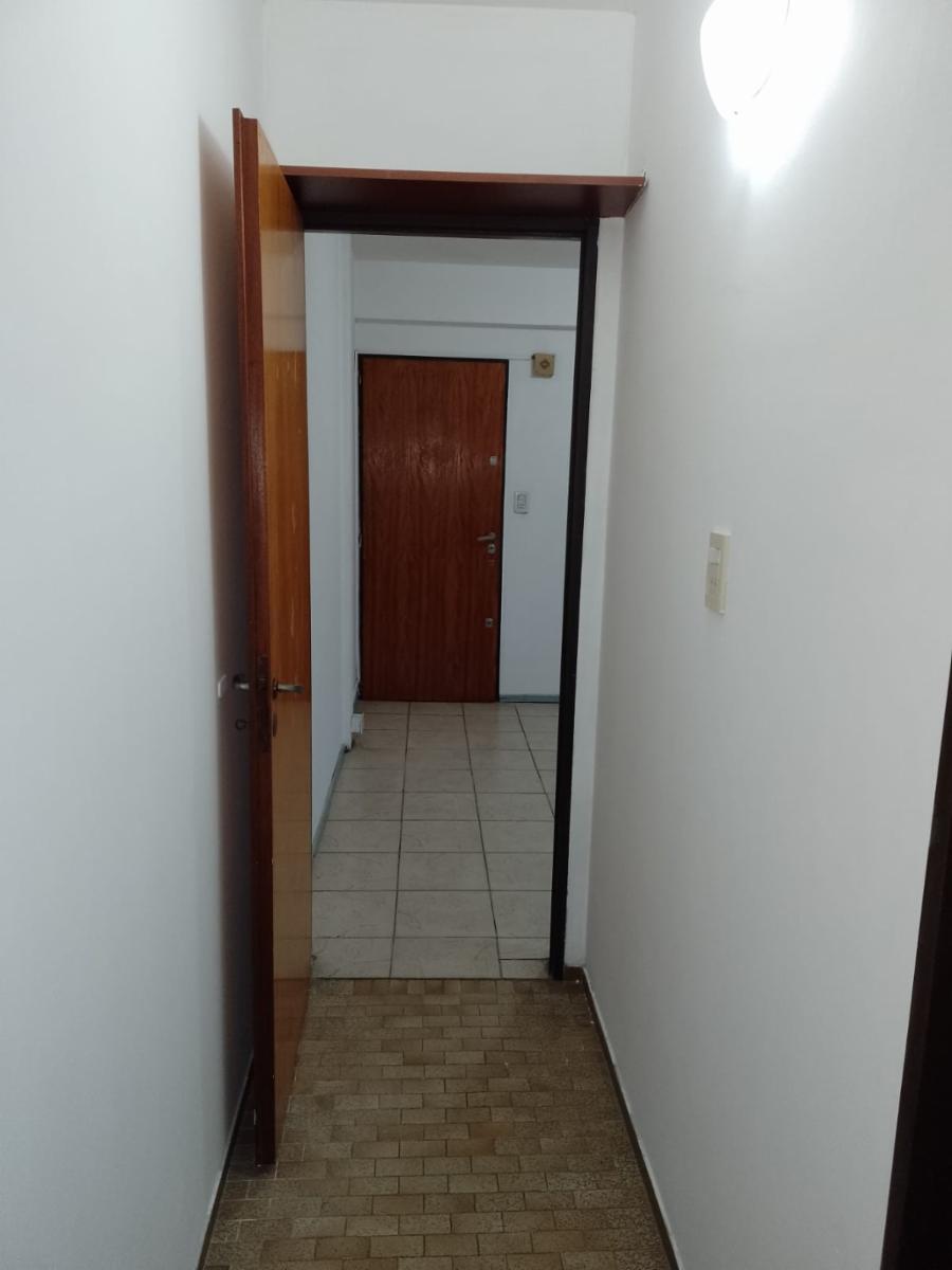 Drumond 930 · Almirante Brown — foto 3