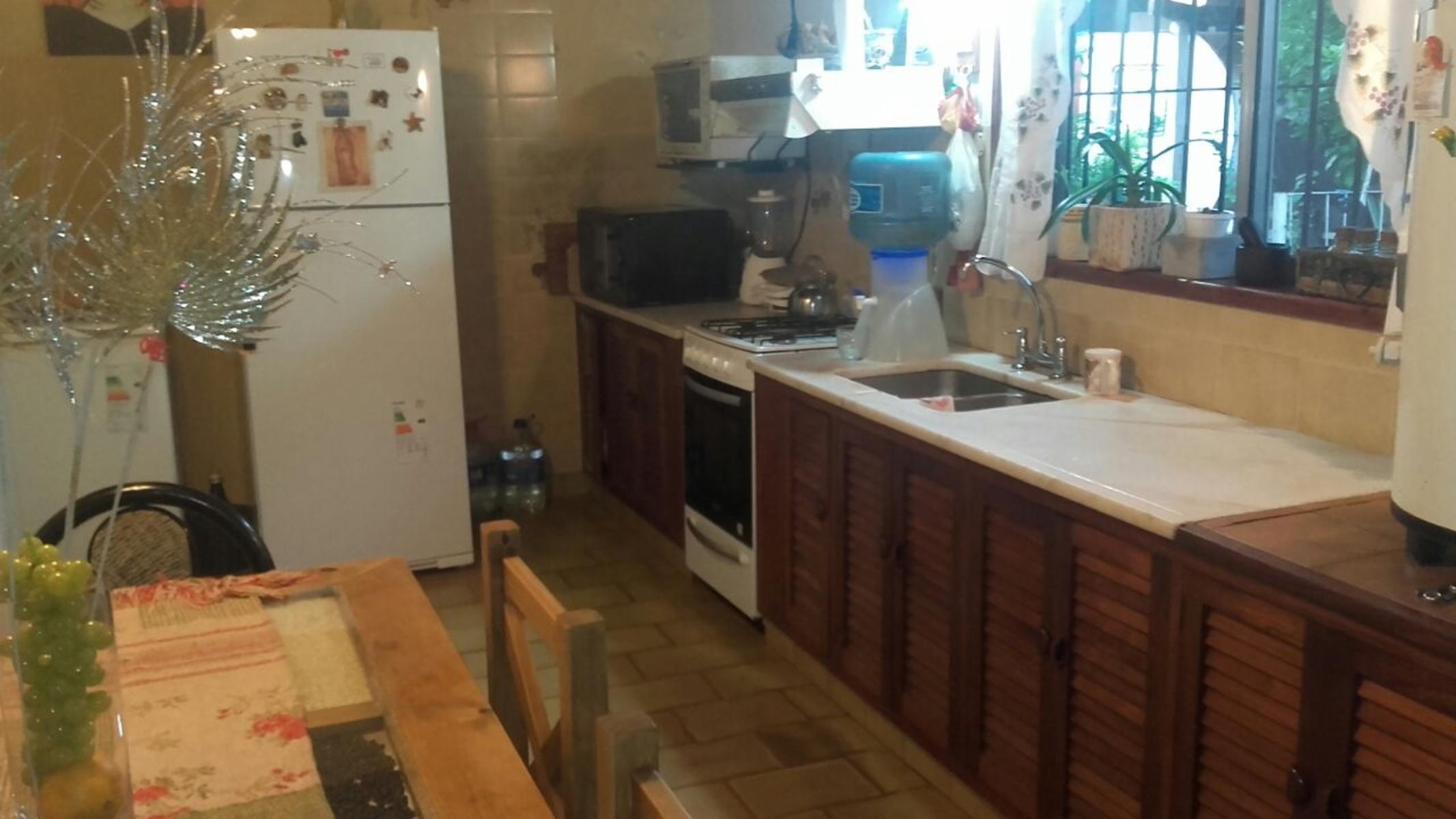 Alfonsina Storni · Escobar — foto 9