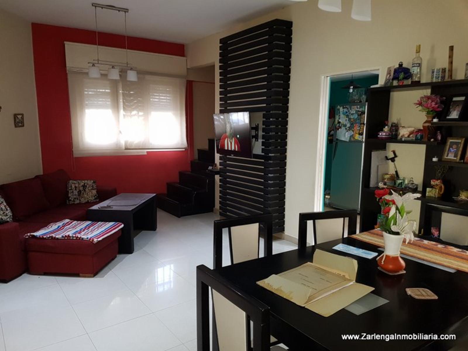 Yerbal 6200,  CASA con 3 dormitorios en VENTA con Terraza