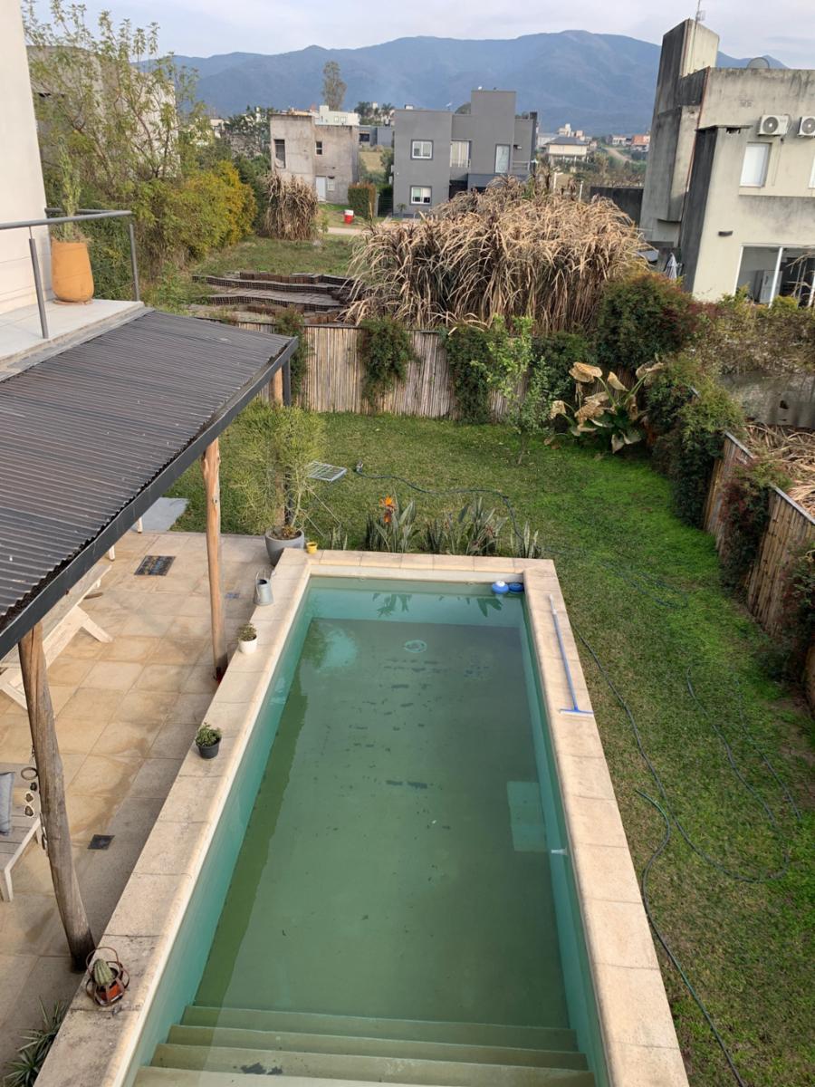 EN VENTA CASA DE DOS DORMITORIOS EN COUNTRY LOMA LINDA, TAFI VIEJO