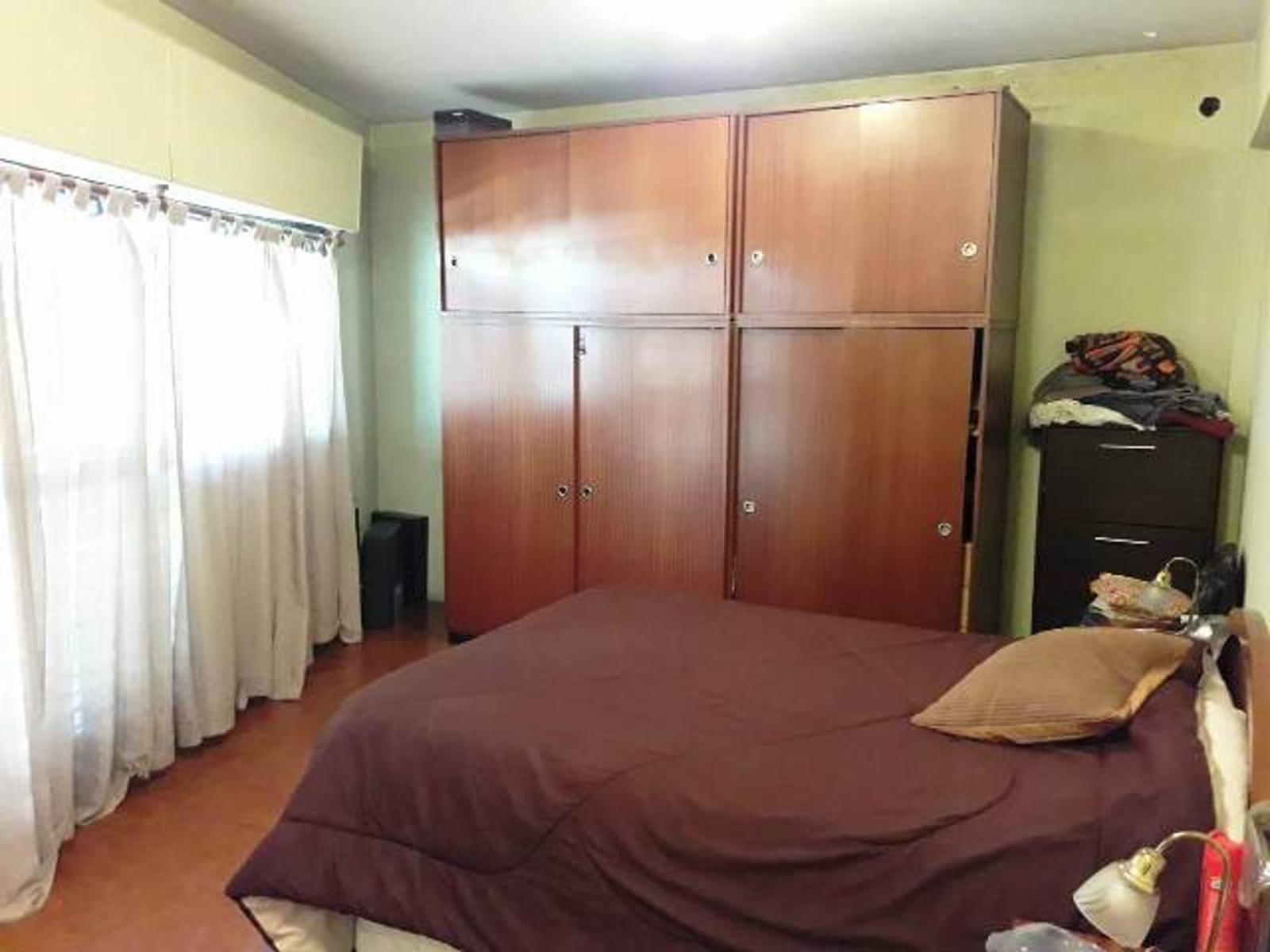 IVAN FRANKO 3012 · Lanús — foto 14