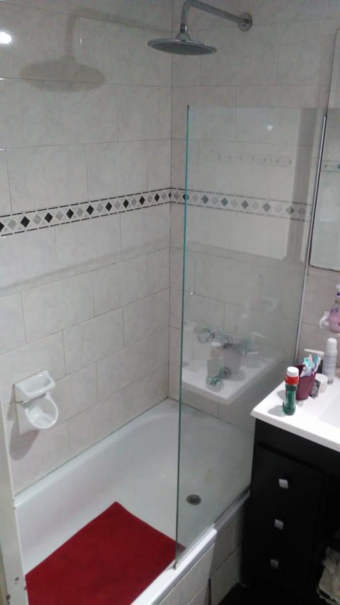 TUYUTI 2652 · Lanús — foto 18