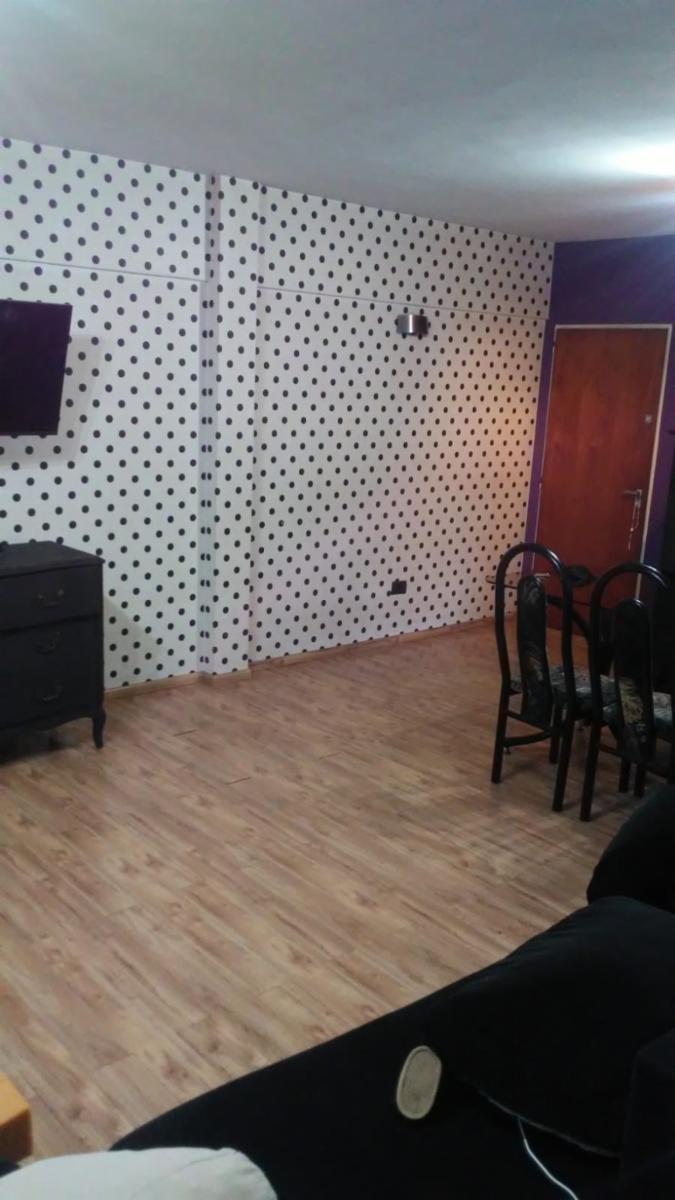 TUYUTI 2652 · Lanús — foto 22