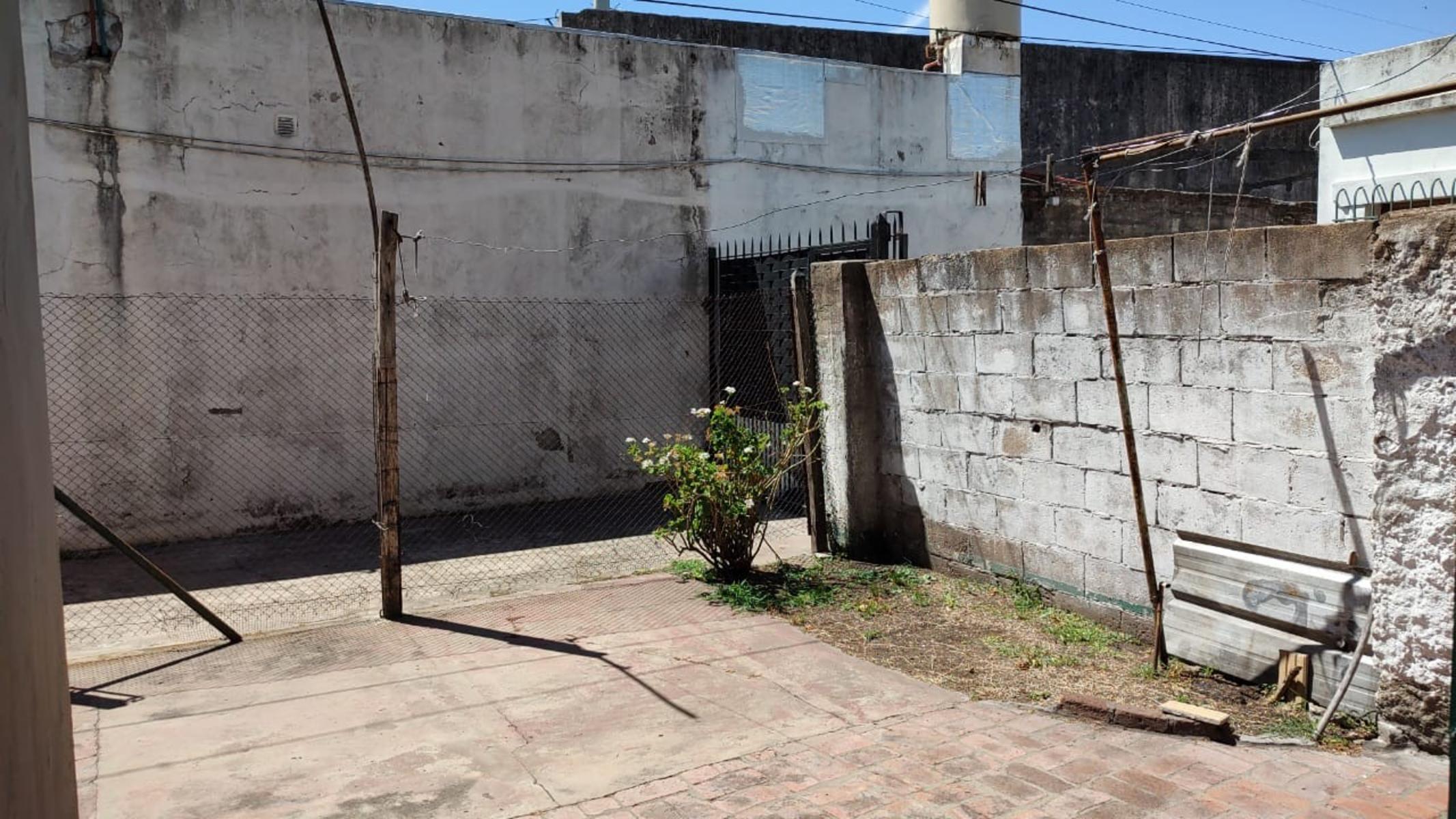 Espora 3431 · Almirante Brown — foto 14