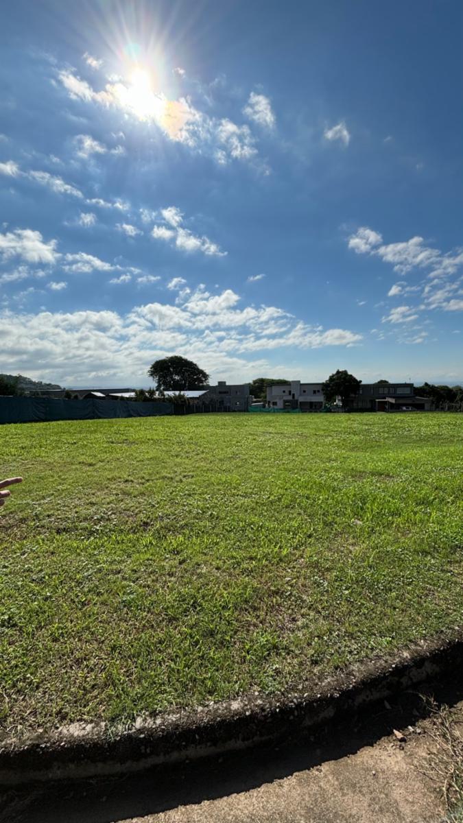 EN VENTA LOTE CENTRAL EN BARRIO CERRADO IANUA CAELLI · Yerba Buena — foto 3