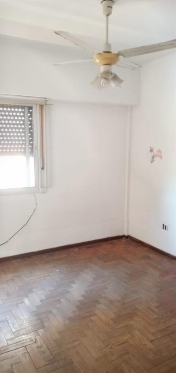 Macias 653 · Almirante Brown — foto 4