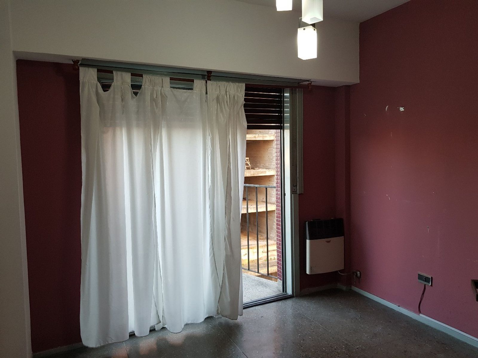 Venta- Departamento monoambiente dividido